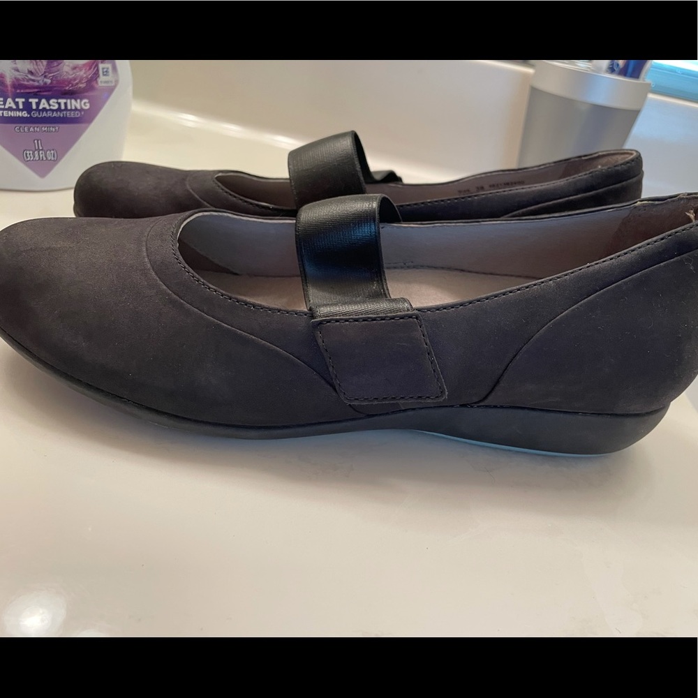 Dansko wedge